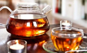 Health Benefits: सर्दियों में काली चाय पीने से मिलते हैं ये 8 शानदार फायदे