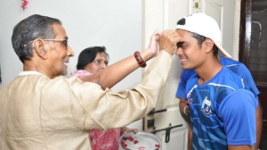 Exclusive | ईशान की डेब्यू पारी ने पिता जी को खोने का गम भुला दिया - बचपन के कोच उत्तम मजुमदार