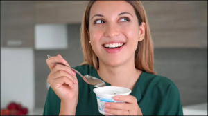 सुबह खाली पेट दही खाने से इन बीमारियों से मिलता है छुटकारा, पेट रहता है एकदम सेट