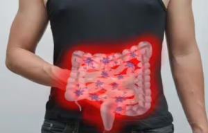 आंतों में कीड़े होने पर शरीर में दिखते हैं ये 5 लक्षण, जानें इससे बचने के तरीके