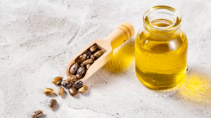 सेहत दुरुस्त करने के साथ ही खूबसूरती भी निखारता है Caster Oil, जानें इसके अनगिनत फायदे