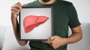 कई गंभीर समस्याओं की वजह बन सकता है Fatty Liver, डॉक्टर ने बताए इससे बचाव के आसान तरीके