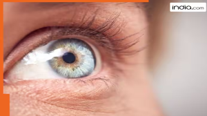 Eye Cancer होने पर नजर आते हैं ये शुरुआती लक्षण, समय रहते हो जाएं सतर्क