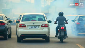 Pollution: कार या फिर बाइक, किस चीज से चलने वालों को पॉल्यूशन से सबसे ज्यादा खतरा?