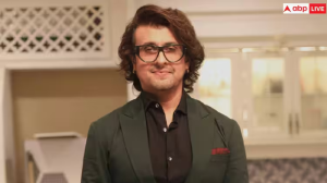 पीठ की इस गंभीर बीमारी को झेल चुके हैं सोनू निगम, जानें बीमारी के लक्षण और कारण